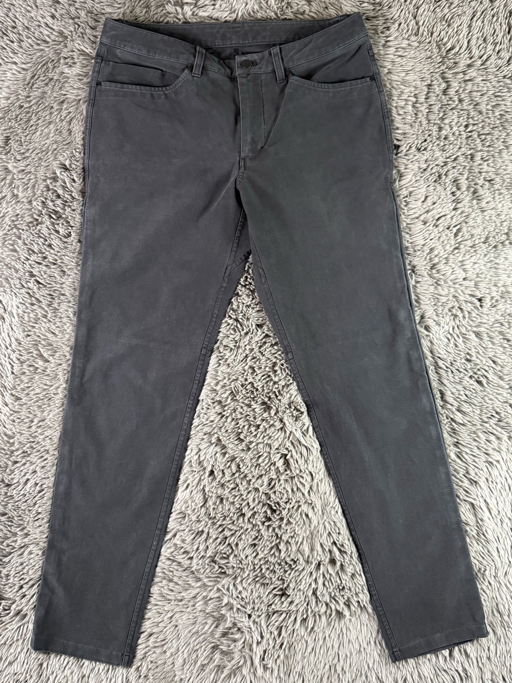 Men’s Lululemon Gray Slim Fit Stretch Pants 32x30